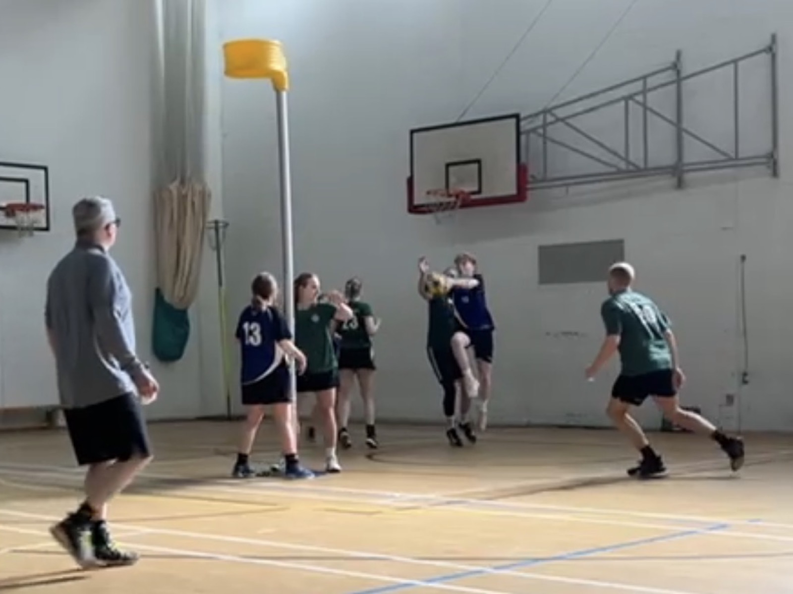 Croydon 3 lose to Trojans 3 in low scoring, low playing time farce